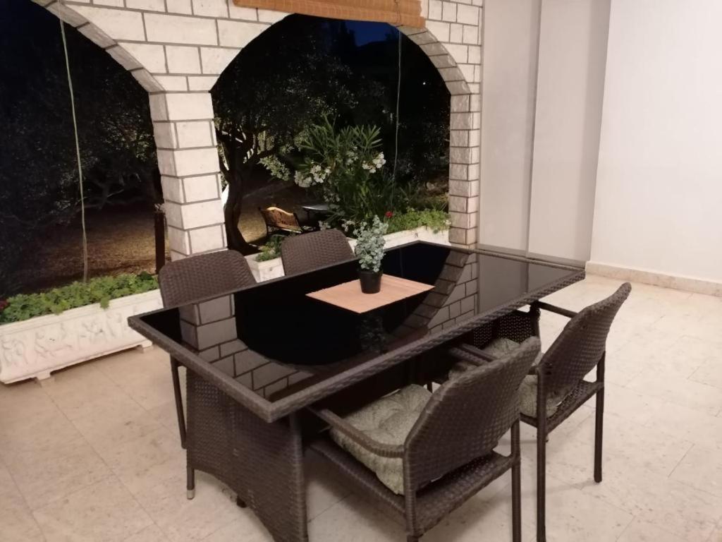 Apartments Triton Рогозница Екстериор снимка