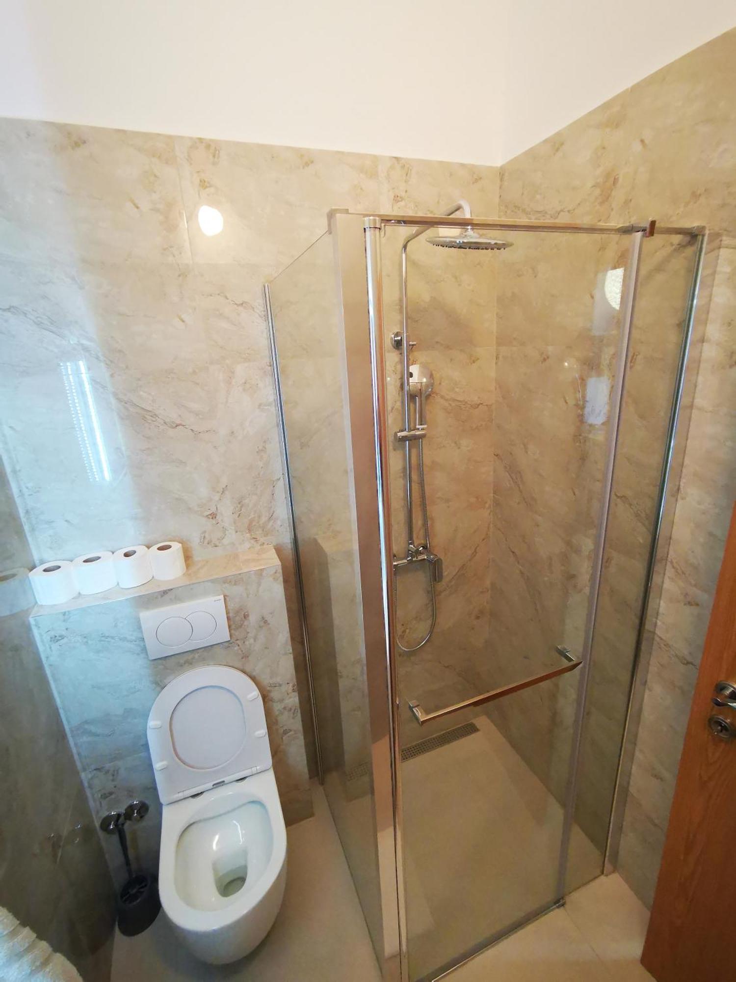 Apartments Triton Рогозница Екстериор снимка